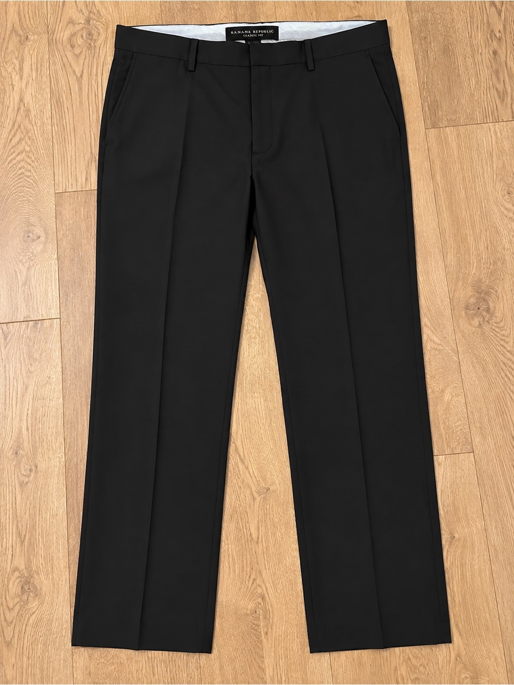 Banana Republic Men’s Black Tailored Dress Pants